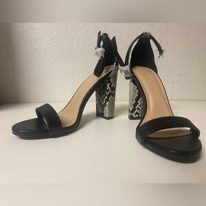 Black sandal heel with snake print  size 7, new